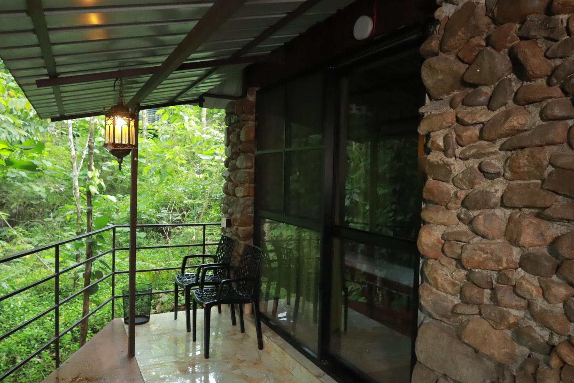 Holistic Stay Eco-Resort & Ayurvedic Retreat Paithalmala Exterior foto