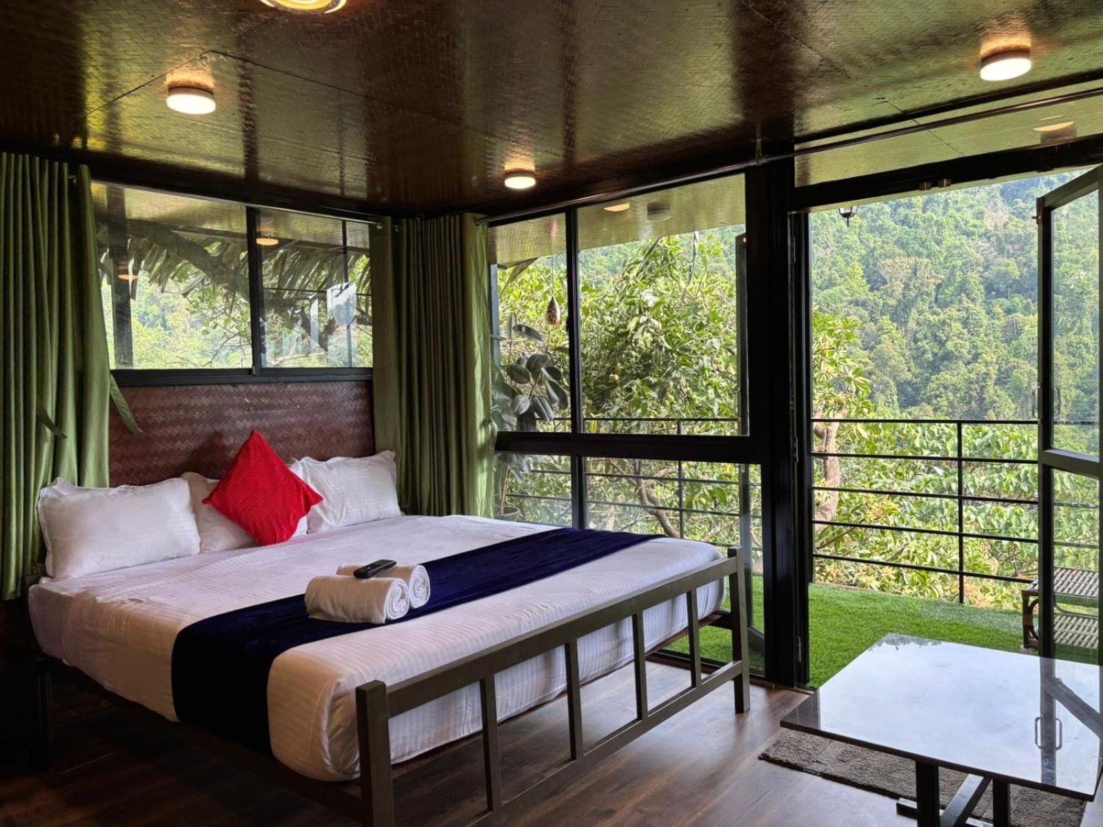 Holistic Stay Eco-Resort & Ayurvedic Retreat Paithalmala Exterior foto